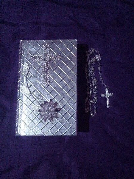 Biblia y Rosario