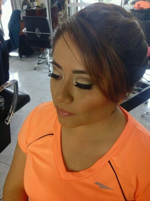 Prueba de peinado y maquillaje - 2