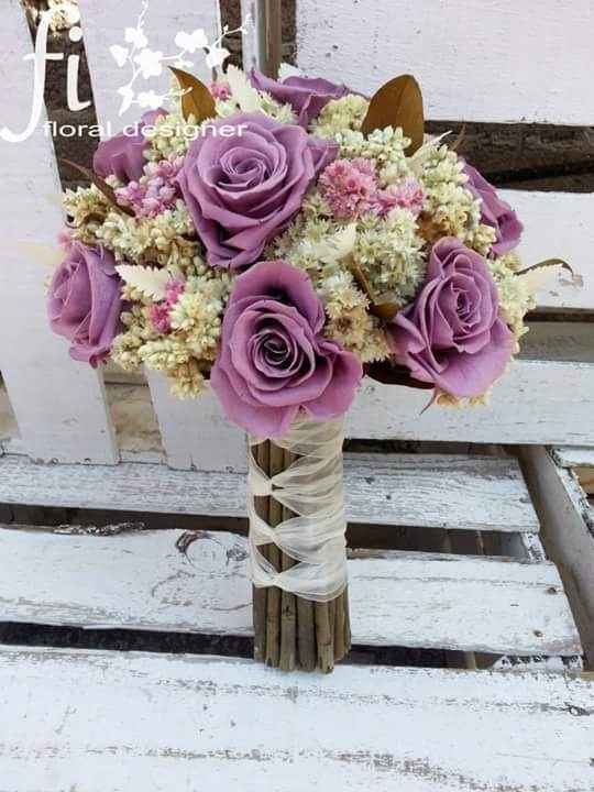 Ideas para un ramo lila/morado con rosas - 3