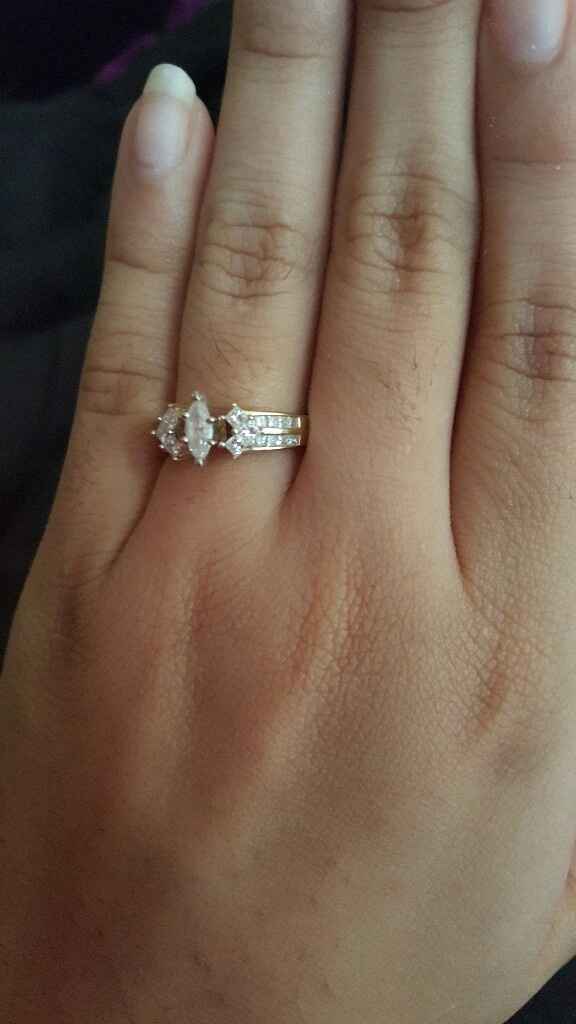 Por fin tengo mi anillo de compromiso.  cual es el tuyo - 1