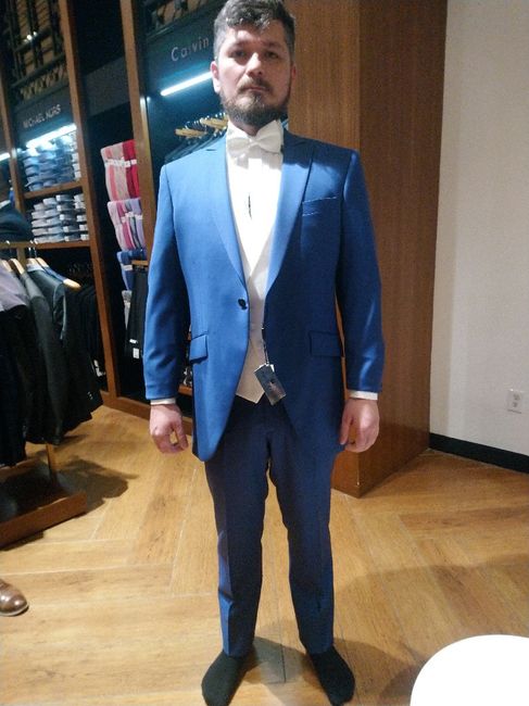 y con ustedes el traje de Novio - 2