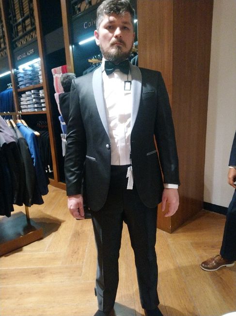 y con ustedes el traje de Novio - 3
