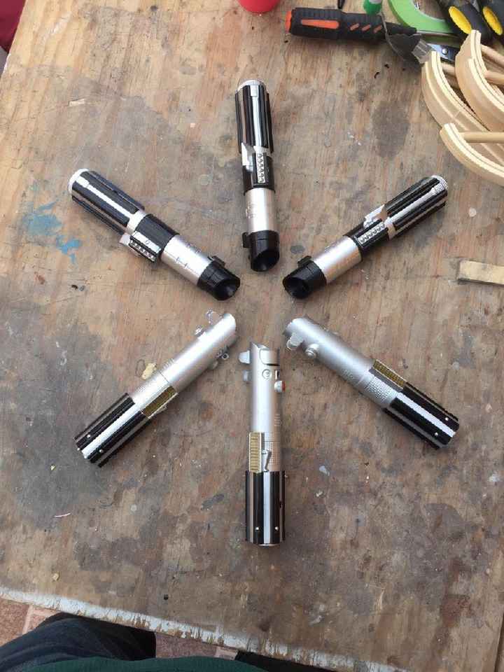 The Force is Strong... Los hilt de mis damas - 2