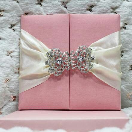Invitaciones en color rosa 🌸 - 16