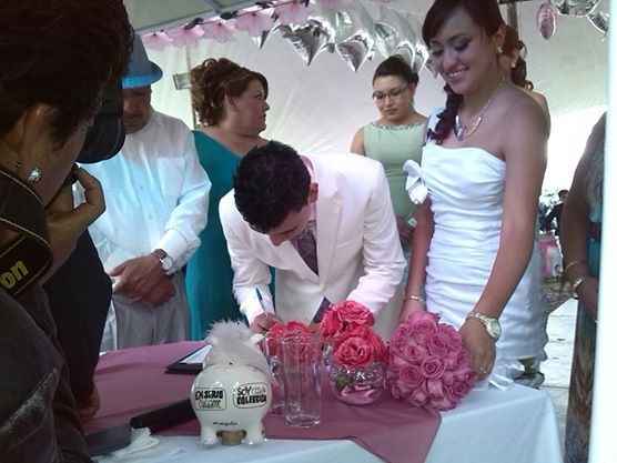 FIRMANDO LA SENTENCIA JAJA