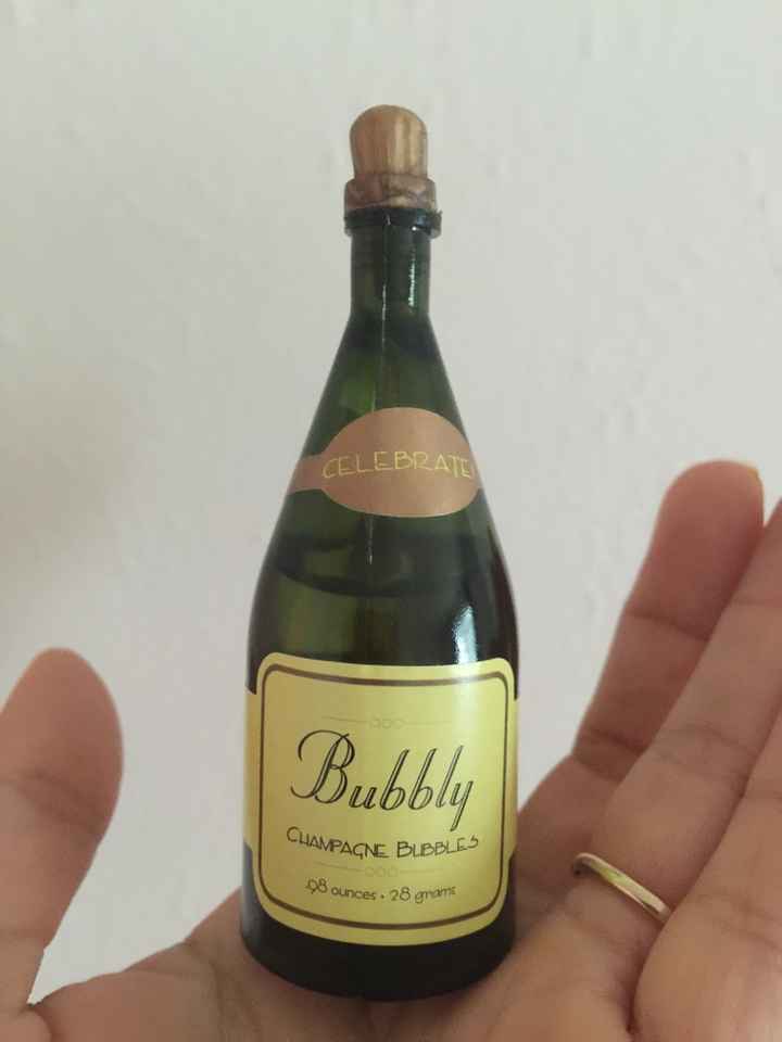 No arroz, no pétalos, si burbujas - 1