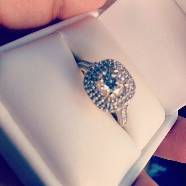 Segundo anillo de compromiso - 2