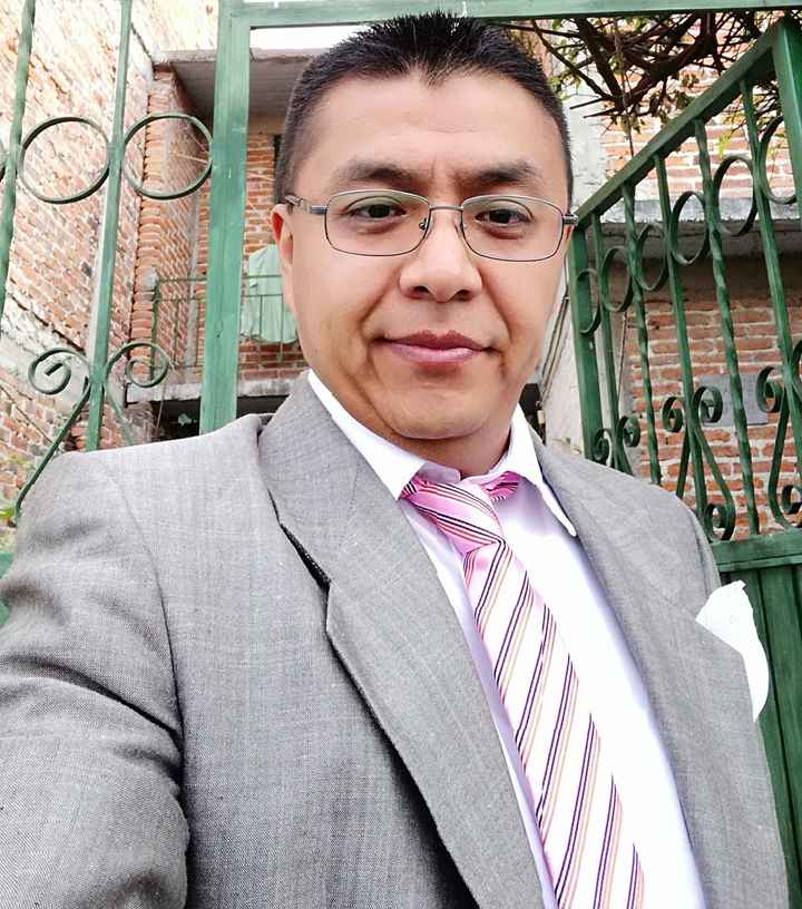 "El Look del Novio Gris" - 2