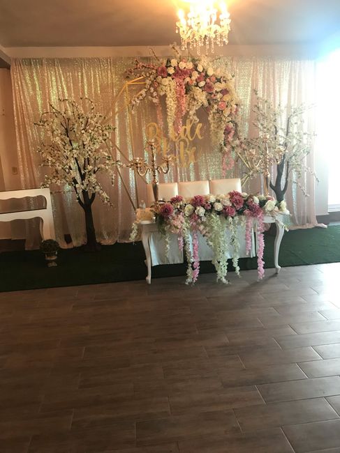 Toques rosas en tu despedida de soltera 17
