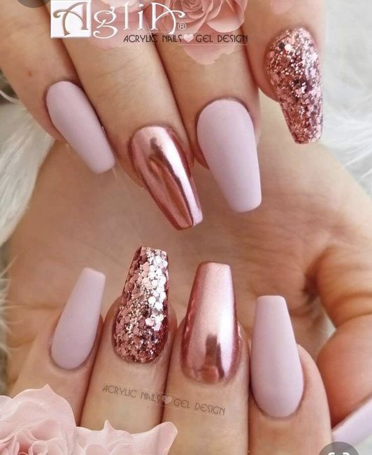 Uñas rosas para tu despedida de soltera 16