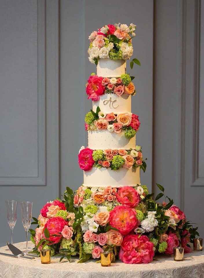 Pasteles de boda con flores - 16