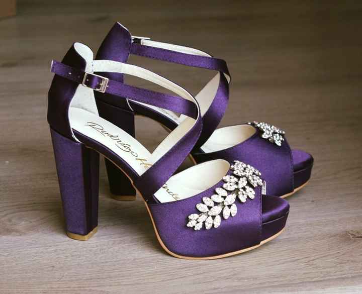 Color de zapatos - 1
