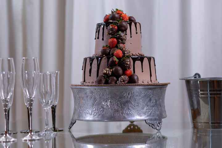 Enamorada del pastel de boda que está aquí dentro👇 - 2