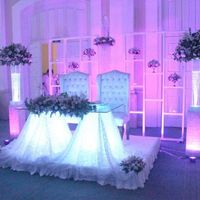 que les parece esta mesa para los novios??