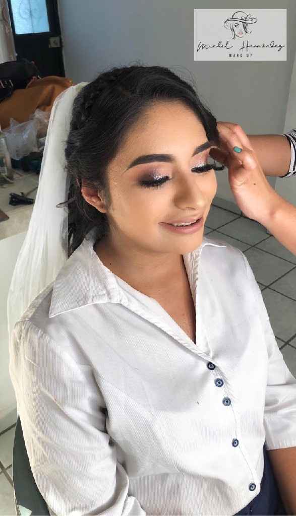 Prueba de peinado y maquillaje - 1