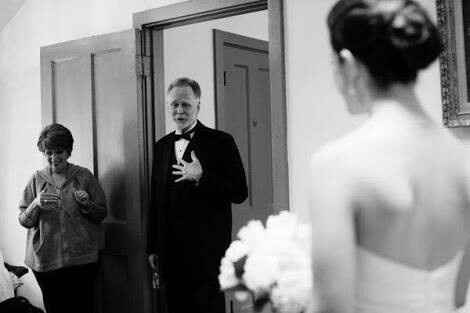 No quiero que papa vea mi vestido! - 1