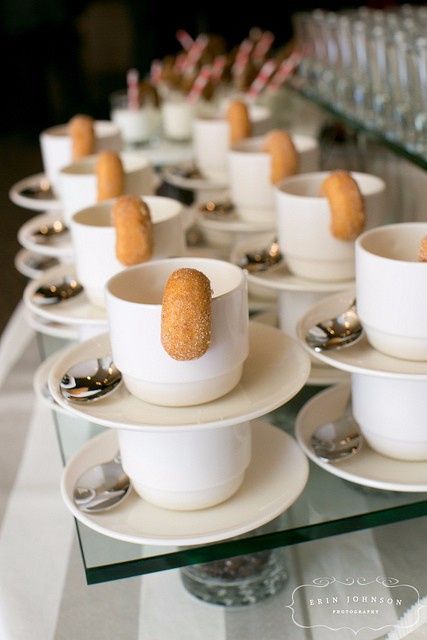 CAFE Y DONAS (taza de recuerdo)