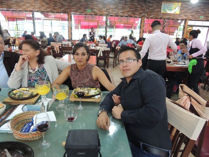 COMIENDO