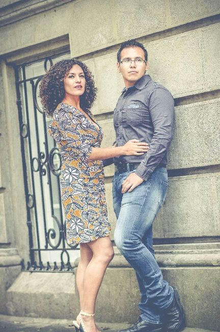 Mi sombrilla amarilla- save the date - 14