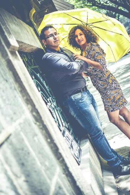 Mi sombrilla amarilla- save the date - 18