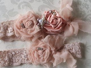 QUE SOBRESALGAN LAS ROSAS