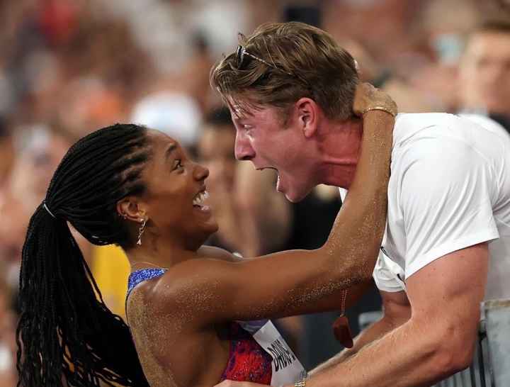 Una historia de amor a lo grande en las Olimpiadas París 2024 💖 - 1
