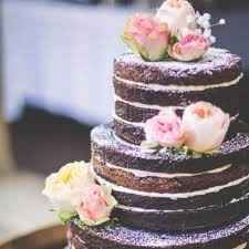 Nude cake