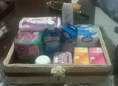 Canasta baño de mujeres