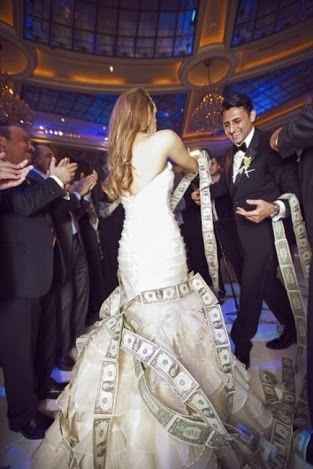 Tradición o falta de respeto ?? pedir dinero en la boda - 1