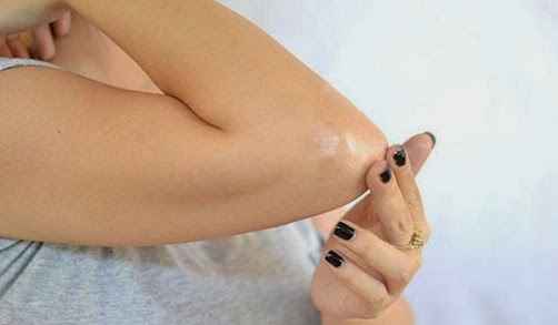 Help me :( axilas obscuras - 1