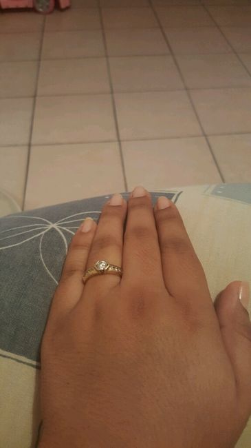 Nuestros hermosos anillos de compromiso !!! - 1