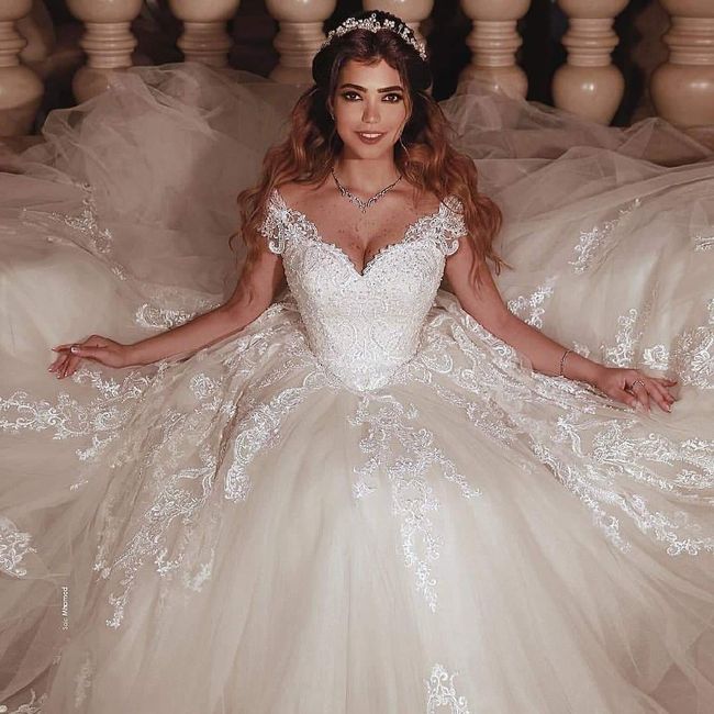 Si tu Fm tuviera que elegir tu vestido de boda.. 7