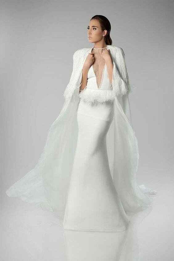 Vestidos... ¿con capa? - 2