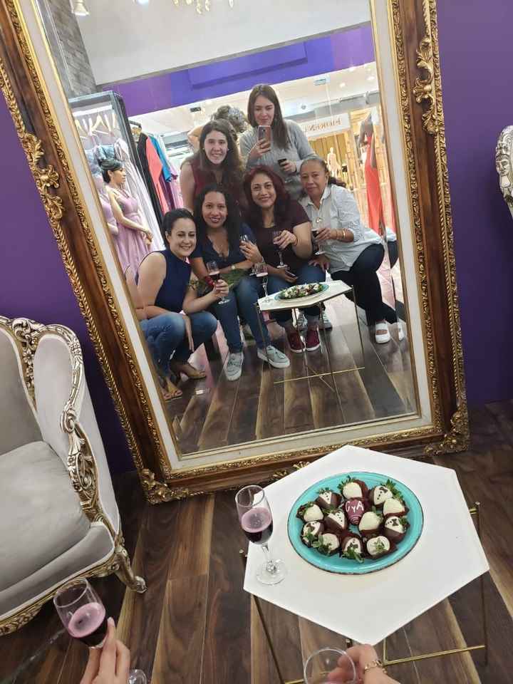 mis damas y sus vestidos !! - 4