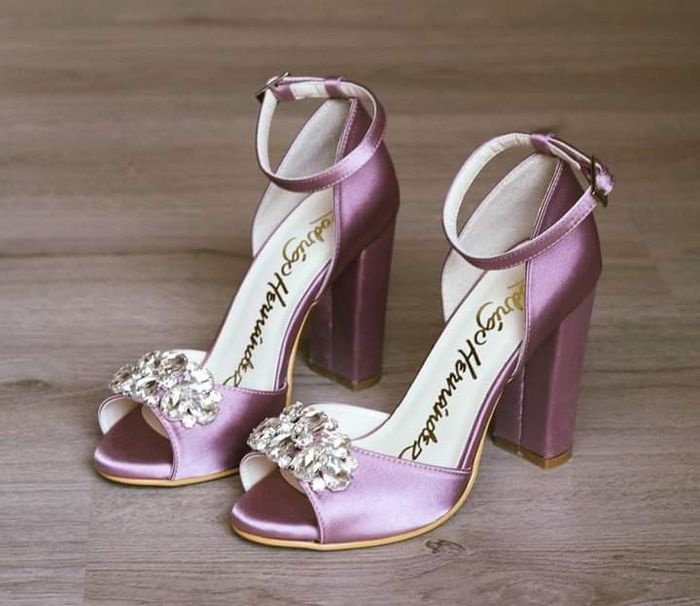 Eligiendo estilo de zapatilla 👠 - 10
