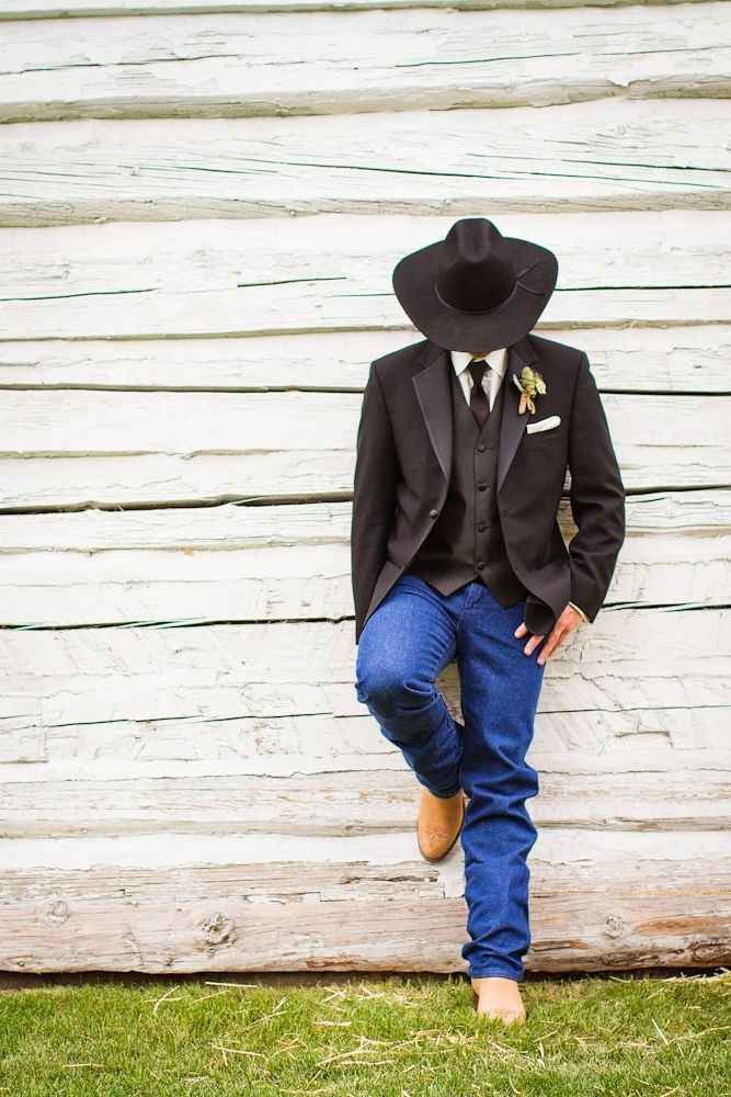Ideas para traje de novio tipo vaquero - 6