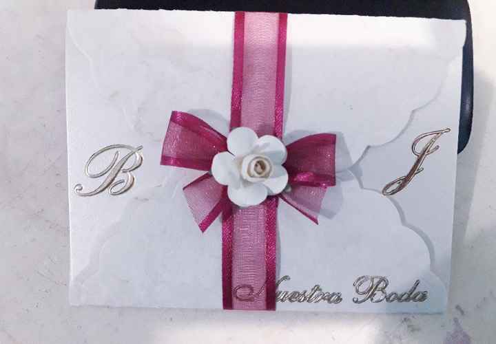 Simón dice: “muéstrame tus invitaciones” - 1