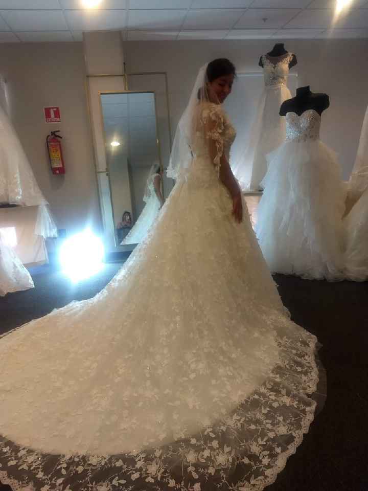 Si tu Fm tuviera que elegir tu vestido de boda.. - 1