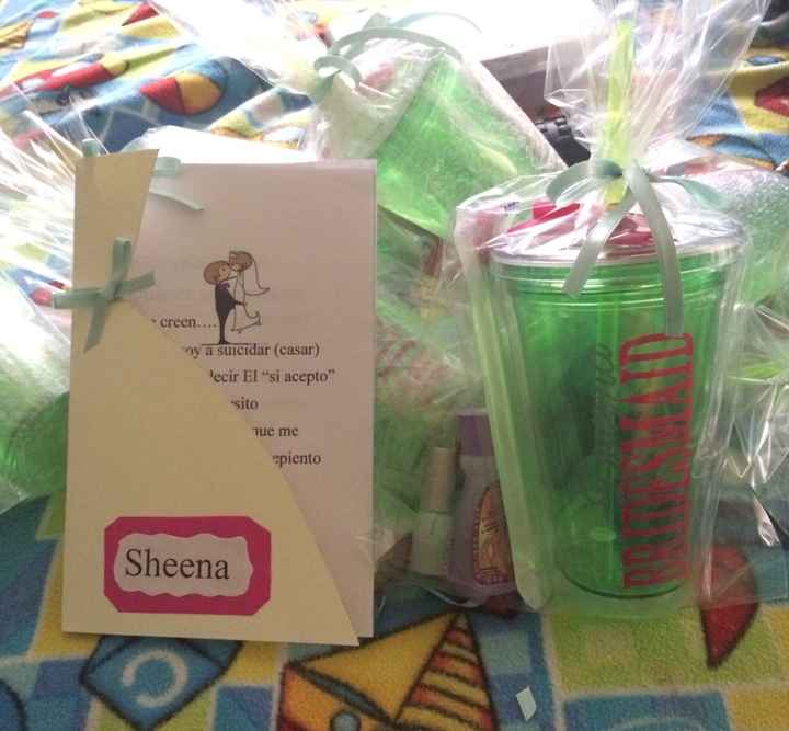 ¿como hicieron sus invitaciones para las damas? - 1