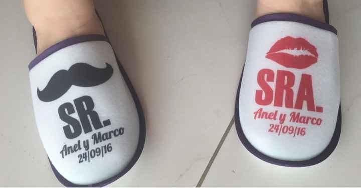 Pantuflas, termos y promps o letreros boda - 1