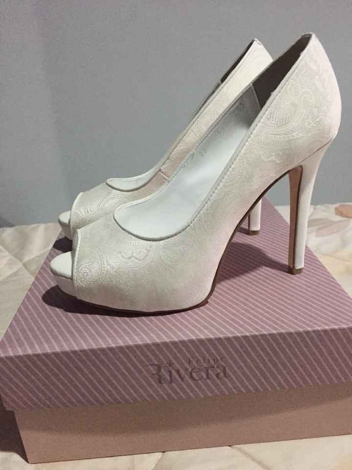 Los zapatos - 1