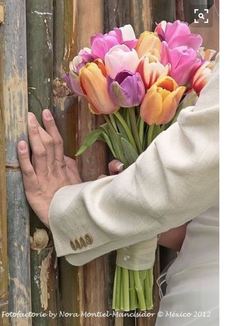 Ramo con tulipanes - 2