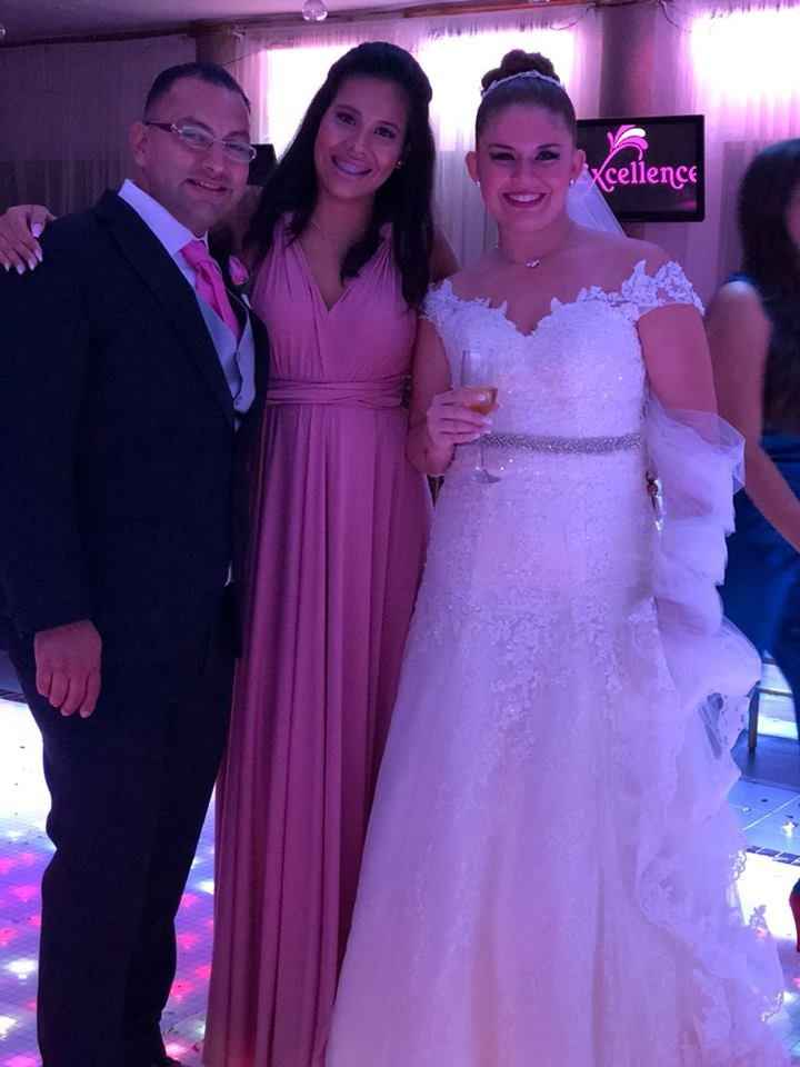 con una de mis damas y mejor amiga! y mi bebe hermoso 