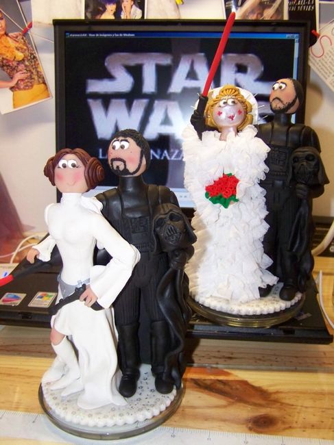 Cake toppers. - 1