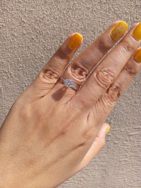 Presuman su anillo💍 - 2