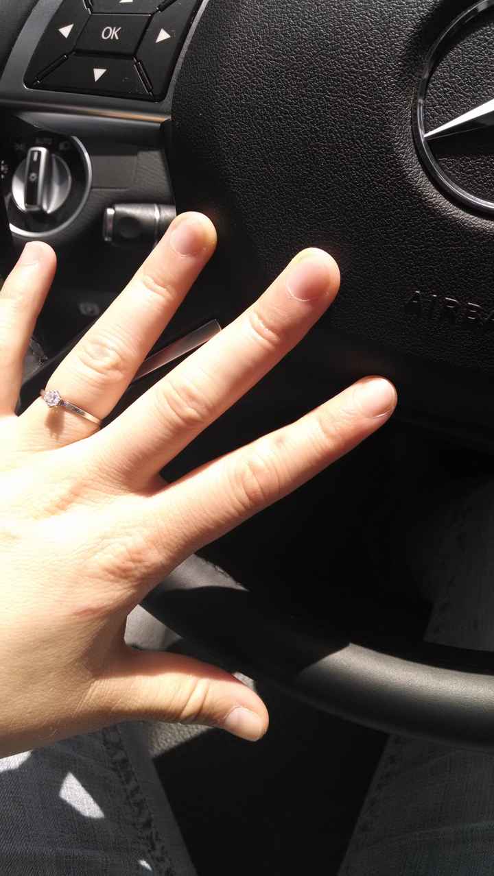 Presuman su anillo de compromiso!! - 1