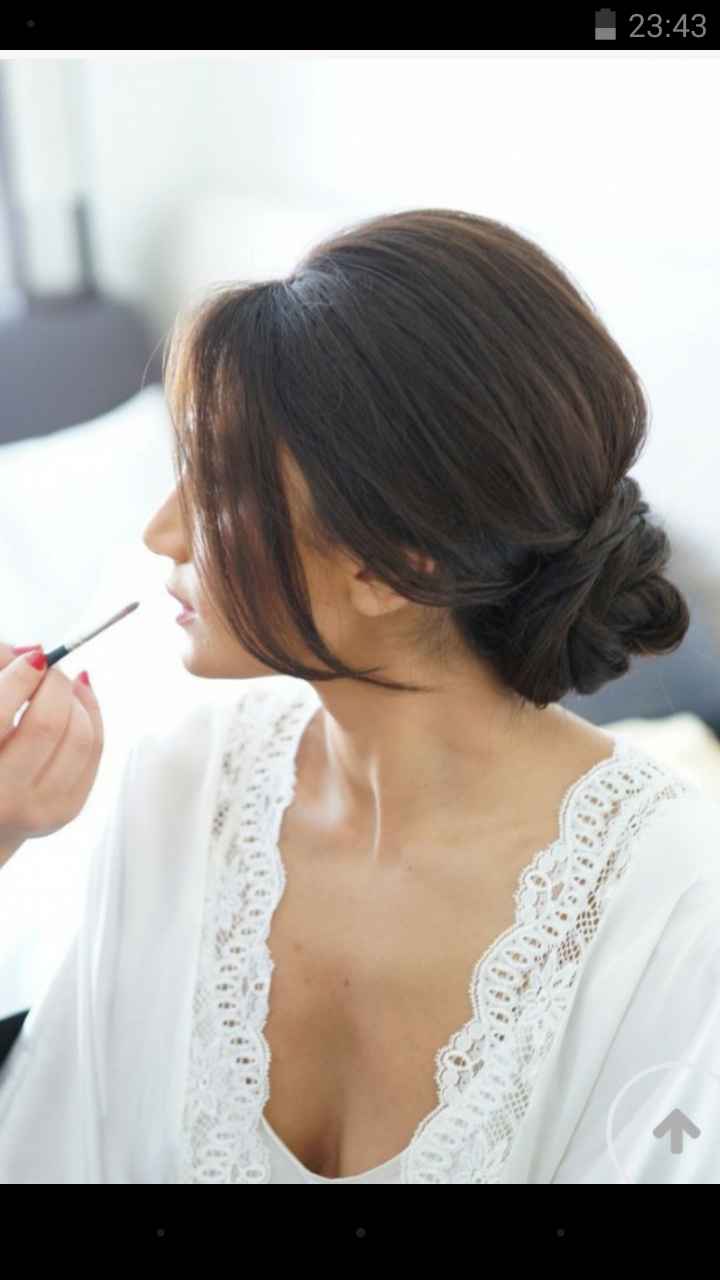 Peinados con cabello recogido y tocado - 1