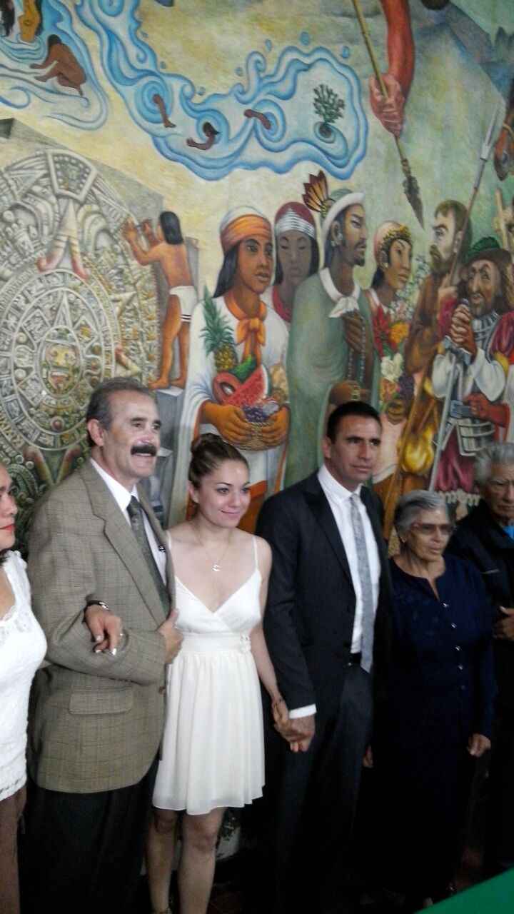 Enseñarme tu foto de recién casad@s - 1