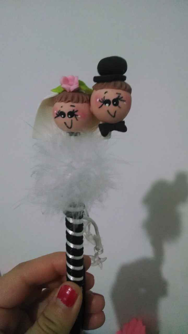 Mis plumas para la firma del civil - 1