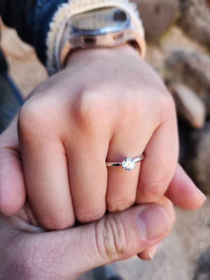 Día de Presumir tu Anillo de Compromiso - 1